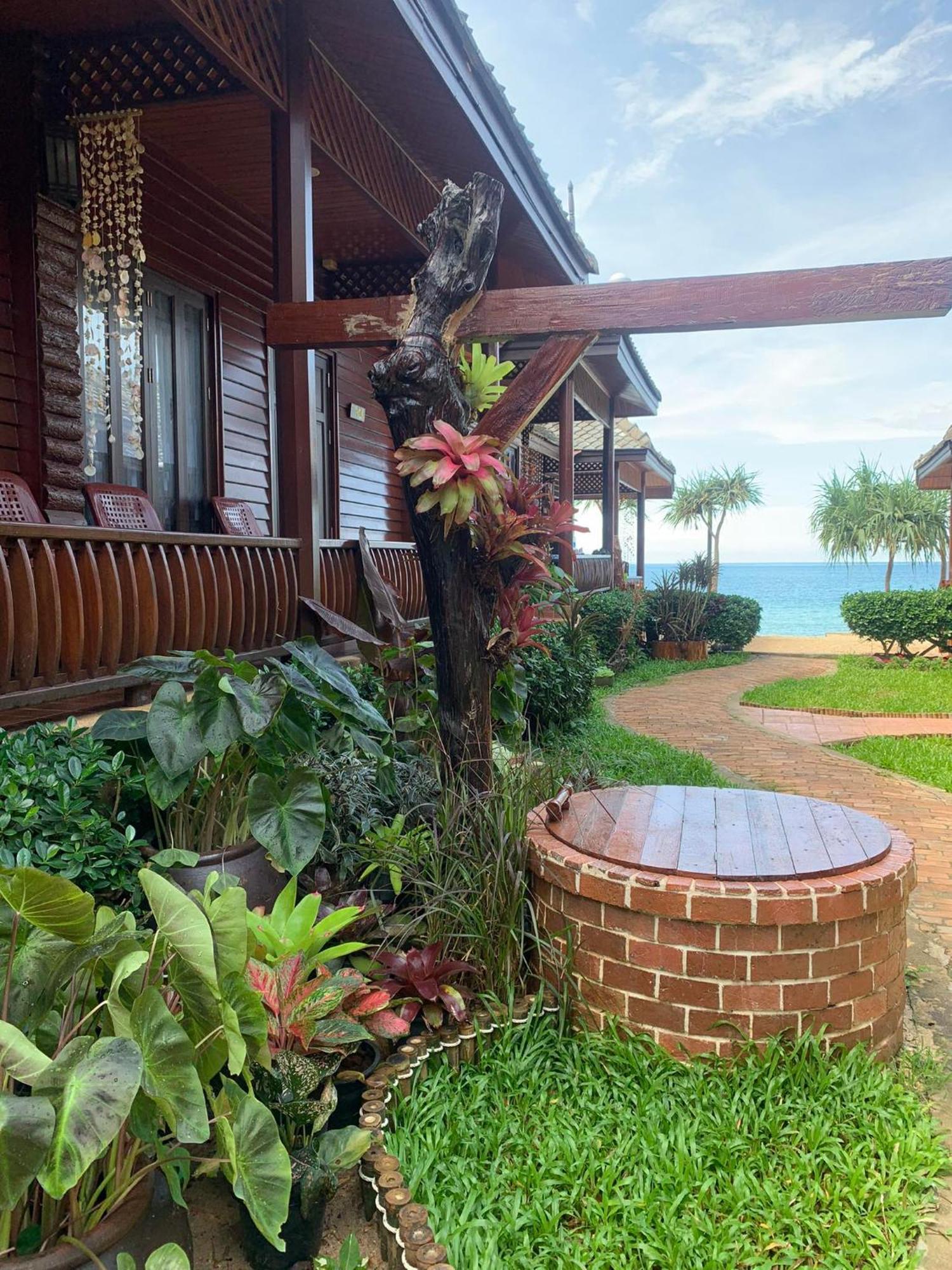 Baan Pakgasri Hideaway Koh Lanta Exterior foto